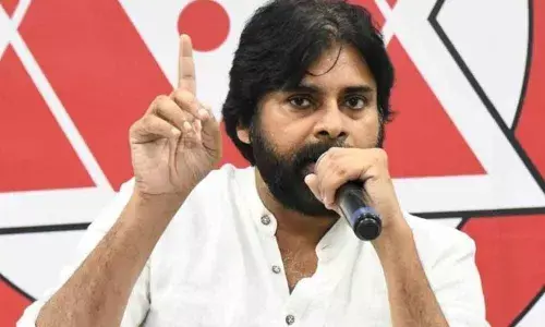 Pawan Kalyan fumes at cops over harassment in Vijayawada