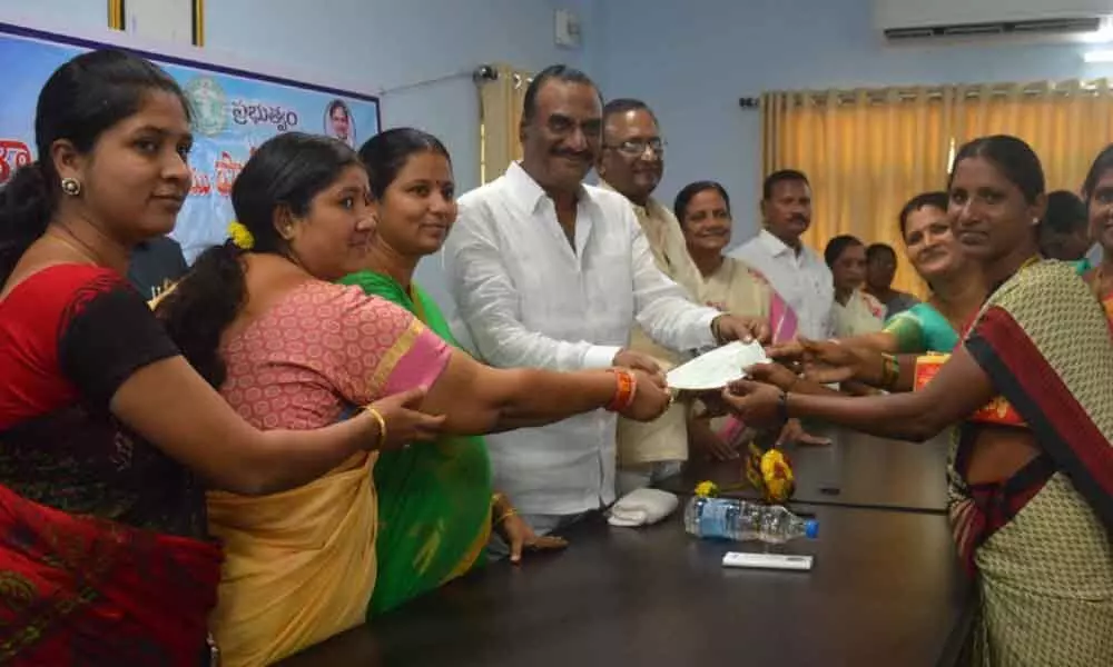 Kothagudem: Kalyana Lakshmi cheques worth 15 lakh distributed