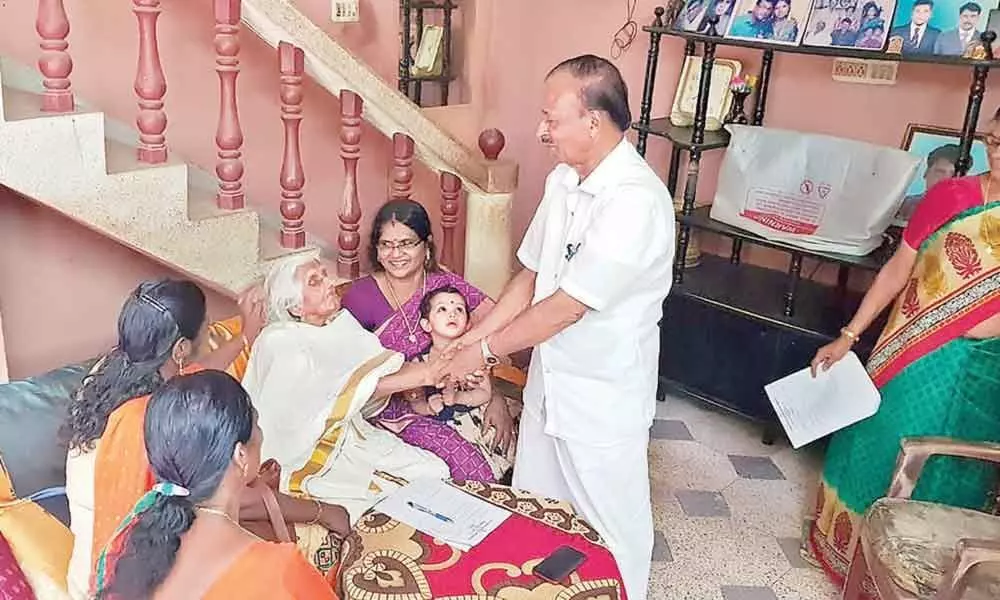 Thiruvananthapuram: Great grandmother appears for literacy equivalency exam in Kerala
