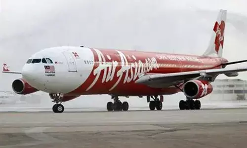 AirAsia to provide passengers anti-pollution masks on flights to Delhi