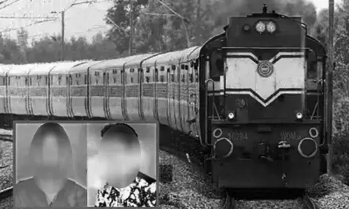 Lovers commit suicide by jumping before train in TN