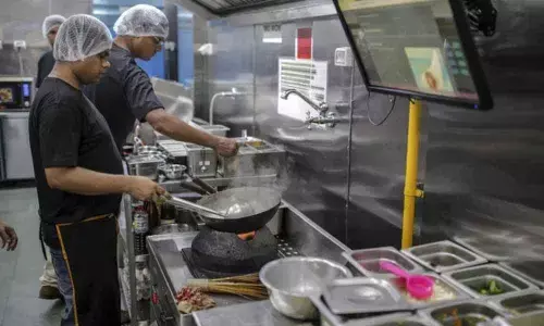 Swiggy plans cloud kitchens in 12 new cities