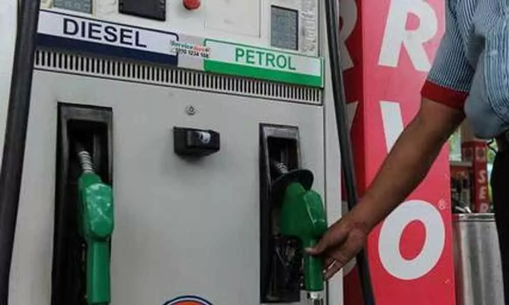 Today petrol, diesel rates remain unchanged in Hyderabad, other metro cities on December 3