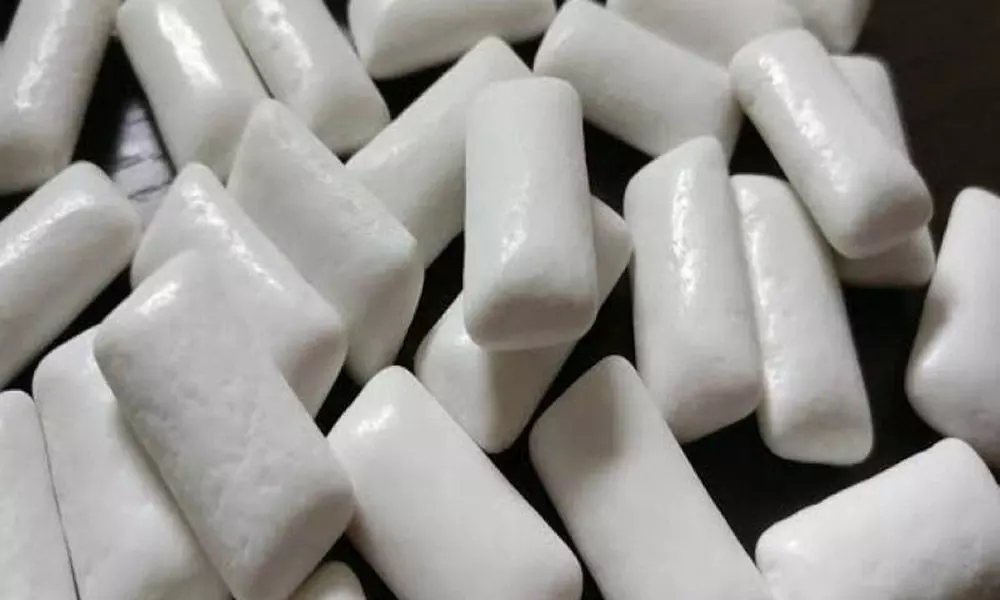 Chewing sugar-free gum can reduce tooth decay: Study