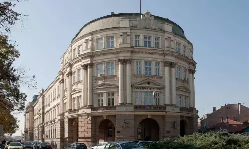 Serbia university: Minister plagiarised doctorate thesis