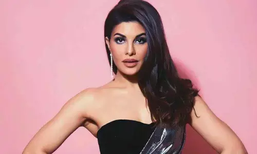 Jacqueline gets into Attack mode