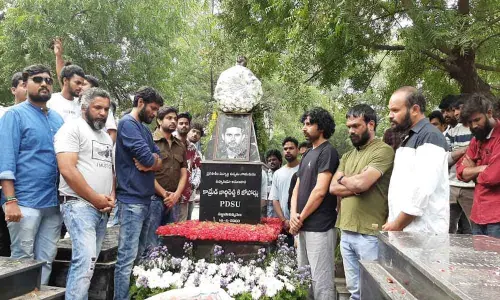 Tributes paid to George Reddy at Narayanguda