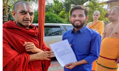 Vikarabad: Mountaineer gets financial aid