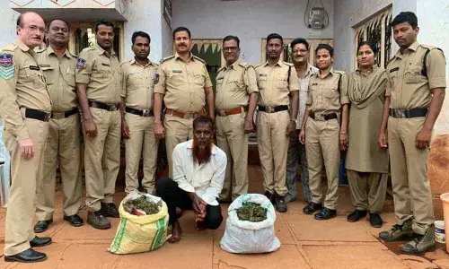 One held with 4.5 kg ganja at Zaheerabad
