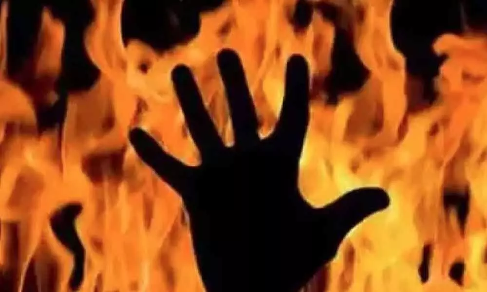Man sets wife, children and brother-in-law afire in Siddipet