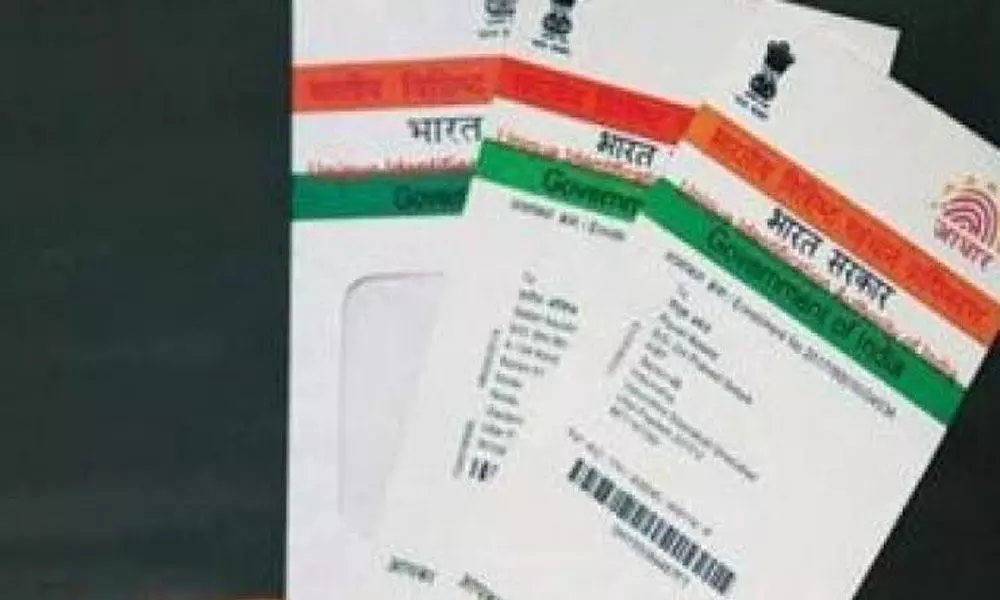 SC issues notice to centre and UIDAI over Aadhaar data usage by private entities