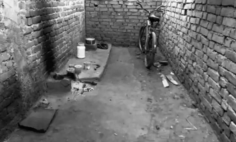 MP woman murders husband, stores dead body under kitchen slab for a month