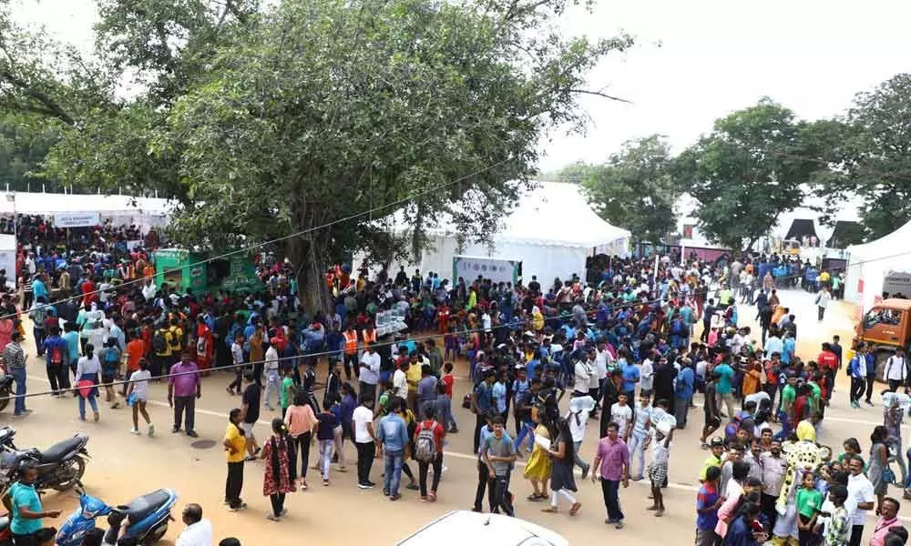 Tirupati: Festive atmosphere prevails in city