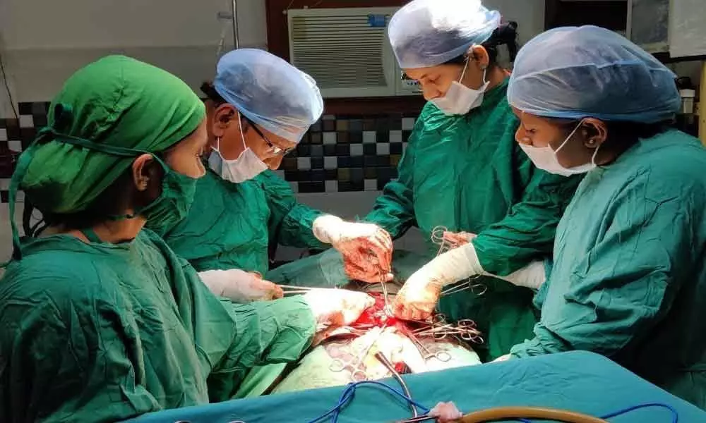 Kurnool: 5 kg tumour removed from womans uterus at Neravati Hospital