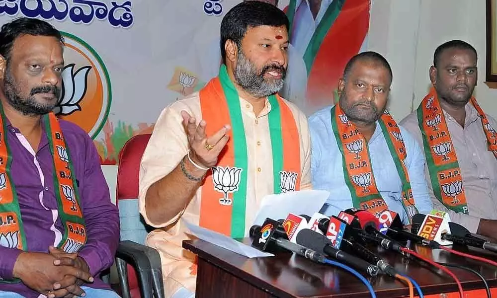 CM acting like a dictator, alleges BJP leader in Vijayawada