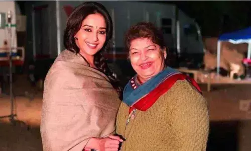 Madhu Dixit Nene wishes her Guru Saroj Khan on birthday
