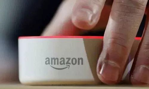 How to set up Amazon Alexa in Hindi on Echo Dot with Clock