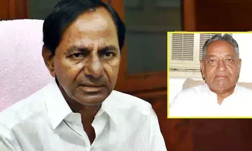 KCR condoles demise of CPI ex-MLA Yadagiri Reddy and Prof Ramakrishnaiah