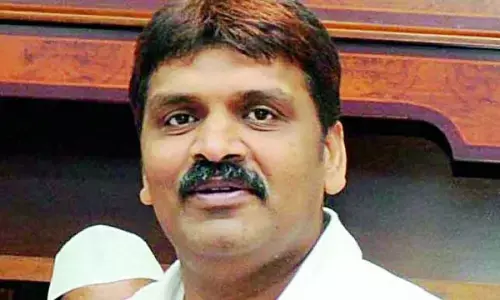 Mayor exchanges MoU with Mowo Foundation for motor training centre for women