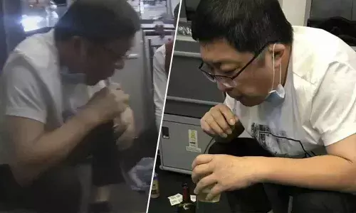 Doctor saves mans life by sucking urine out from his bladder