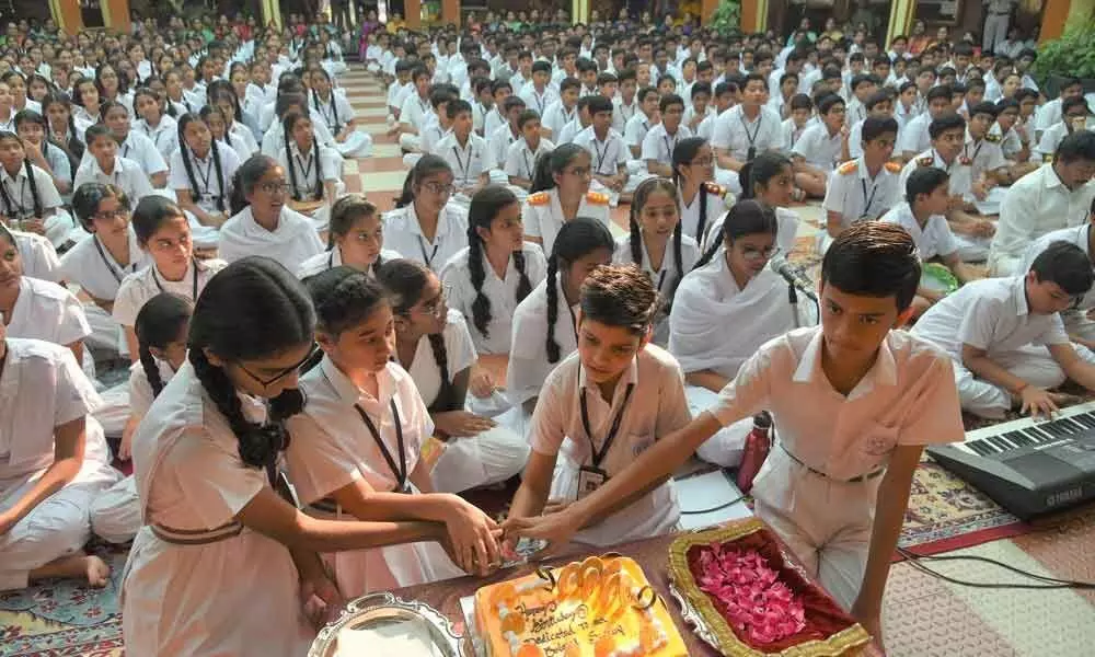 Several events mark 94th birth fete of Sai Baba in Visakhapatnam