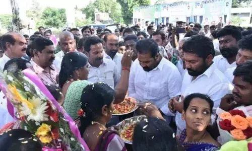 MLA Kotamreddy Sridhar Reddy inaugurates development works in Nellore