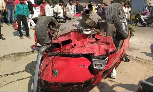 Woman killed, 8 injured after car falls from flyover in Hyderabad