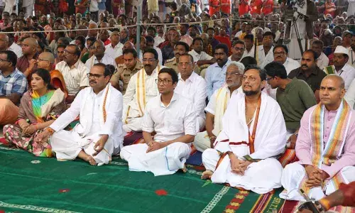 CJI offers prayers at Tirumala temple