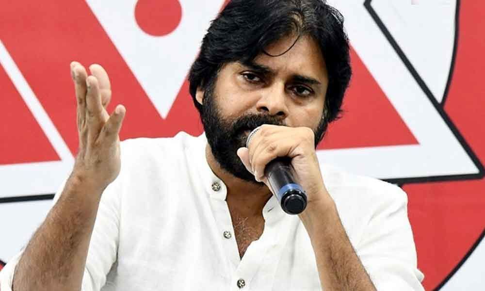 Pawan vents ire at Jagan's rule