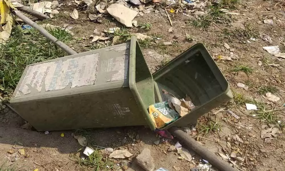Damaged dustbin not replaced at Hayatnagar division