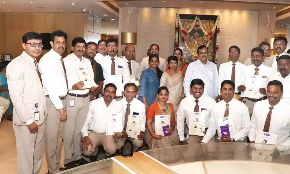 Vaibhav Jewellers celebrates silver jubilee in Visakhapatnam