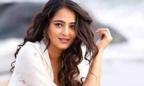 Anushka revives shelved movie?