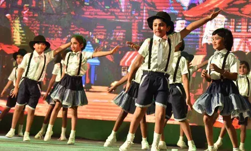 Suchitra Academy holds 9th founders day fete