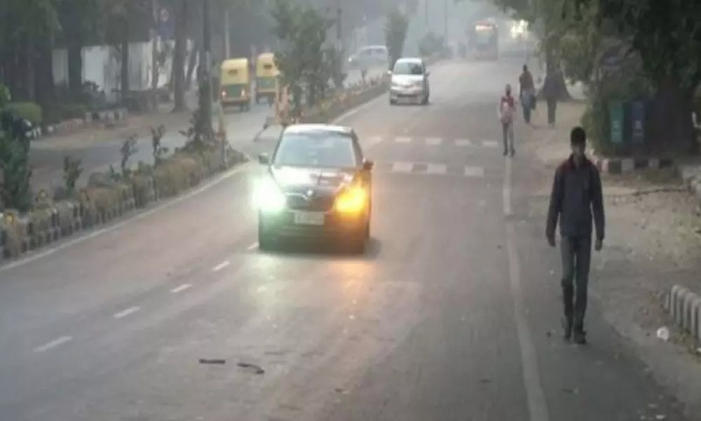 Delhi air quality improves, AQI at 218 in Poor category