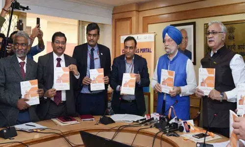 Delhi government non-performing in implementation of schemes