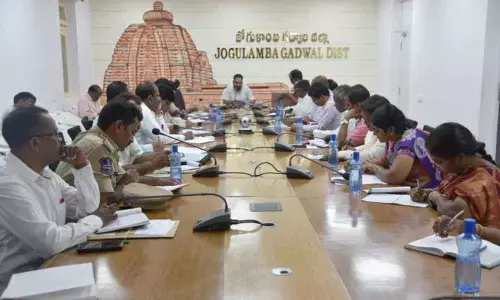 Gadwal: Officials asked to give Prajavaani grievances priority