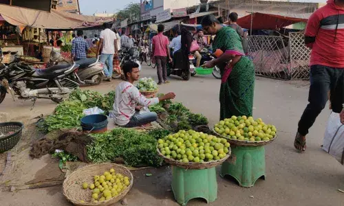 Ramachandrapuram GHMC mulls ways to clear footpath encroachments