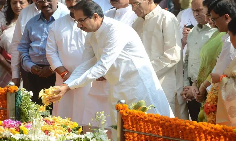 CM-designate Uddhav remembers dad, thanks Sonia, Pawar