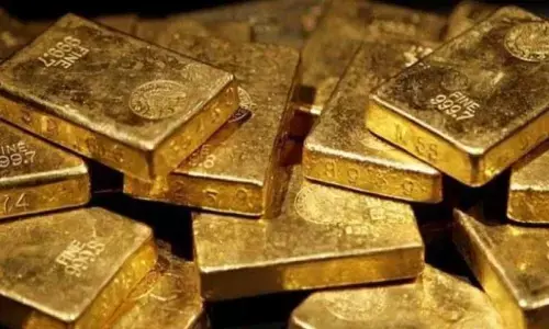 Gold drops Rs 68 on rupee appreciation, weak demand