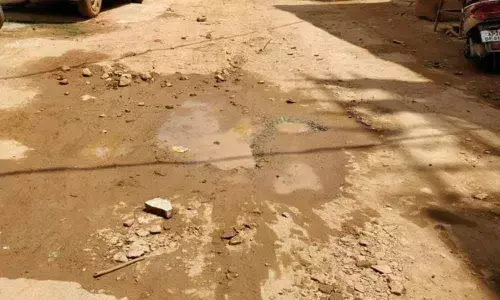 Locals await better roads at Chandanagar