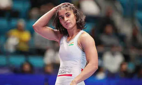 Vinesh, Sakshi to feature in Senior National Wrestling Championships