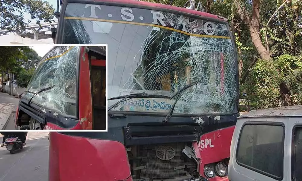 Major mishap averted after TSRTC bus rams into another at Dilsukhnagar
