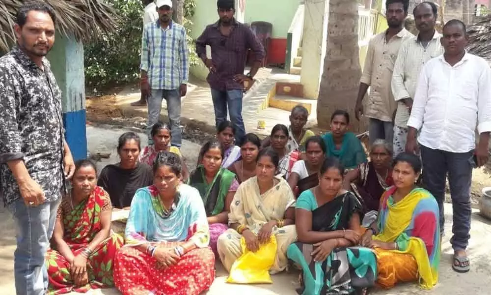 Srikakulam: Wait for fishermen continues
