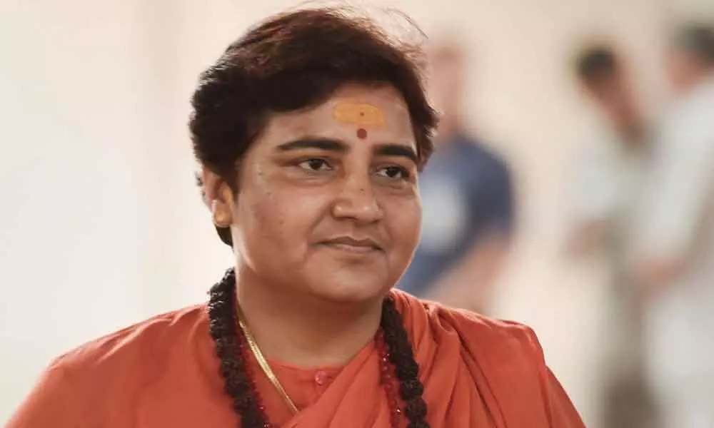 Pragya again calls Godse deshbhakt