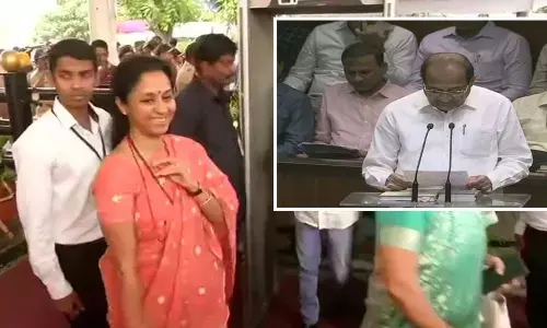 Fadnavis, Ajit Pawar, other Maha MLAs take oath