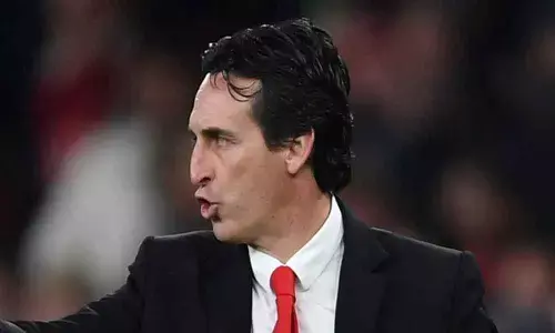 At-risk Emery looking for Europa League salvation with Arsenal