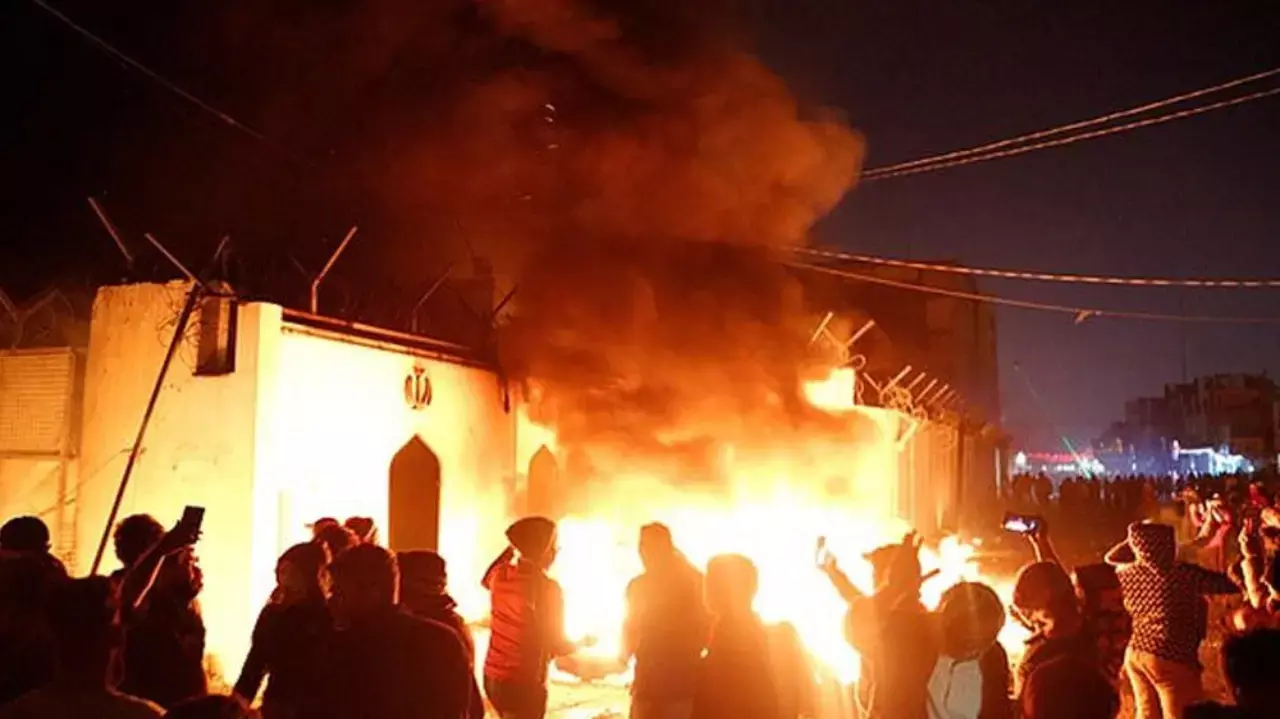 13 killed, 70 hurt in fresh wave of protests in Iraq