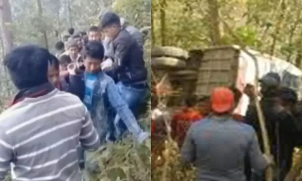 17 dead in Nepal bus accident