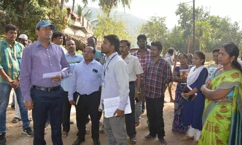Kakinada: Navasakam survey to be made foolproof in Agency areas