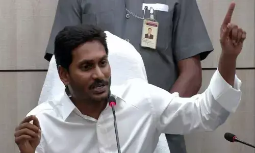 CM Jagan made sensational comments on Maharashtra politics